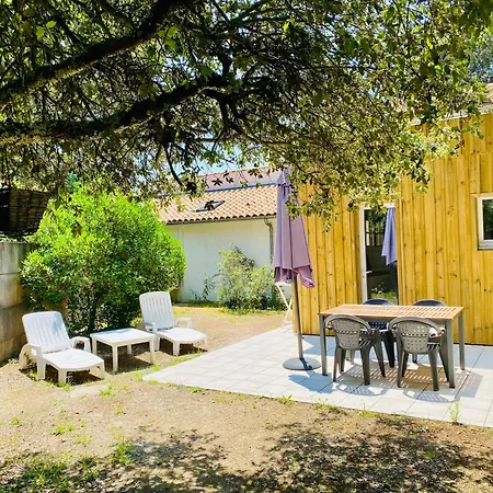Geay Location En Bordure De Foret Et 900 M De La בית נופש